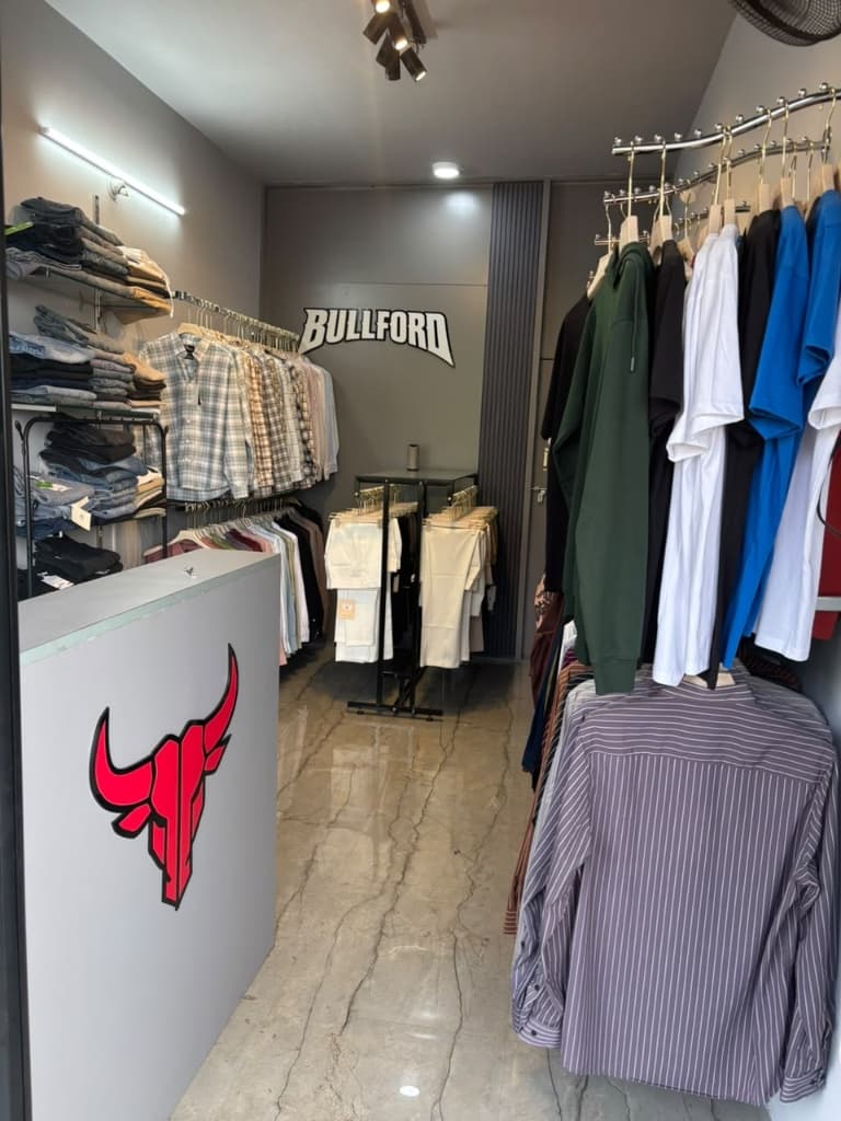 Bull Desk